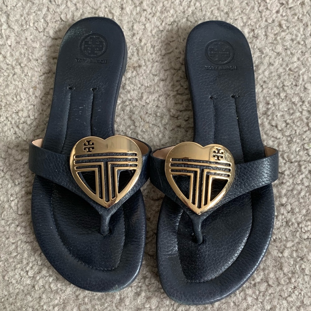 Tory Burch Navy Pebbled Leather Flip Flip Size 8